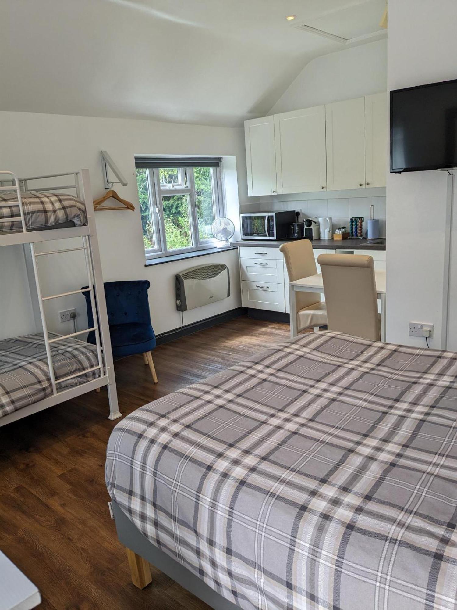 Featherbed Cottage كوفنتري المظهر الخارجي الصورة
